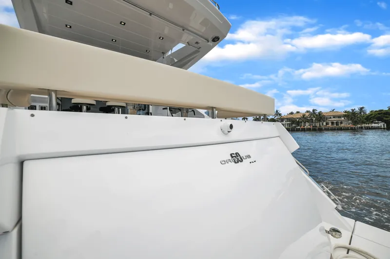 Slide: The Image of Cruisers 60 Fly 2024 - 5500050