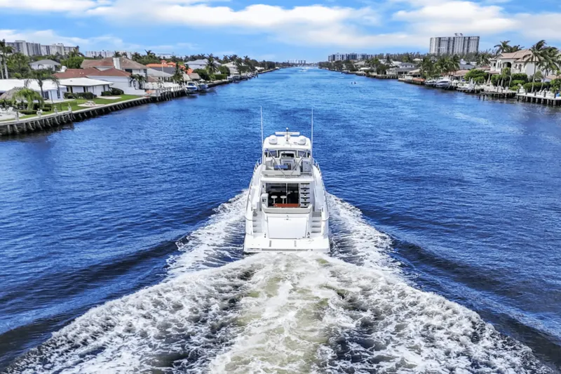 Slide: The Image of Cruisers 60 Fly 2024 - 5500047