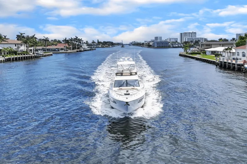 Slide: The Image of Cruisers 60 Fly 2024 - 5500048
