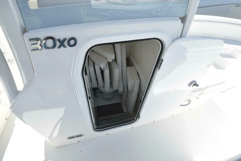 Slide: The Image of Regulator Marine 30XO 2023 - 5242051