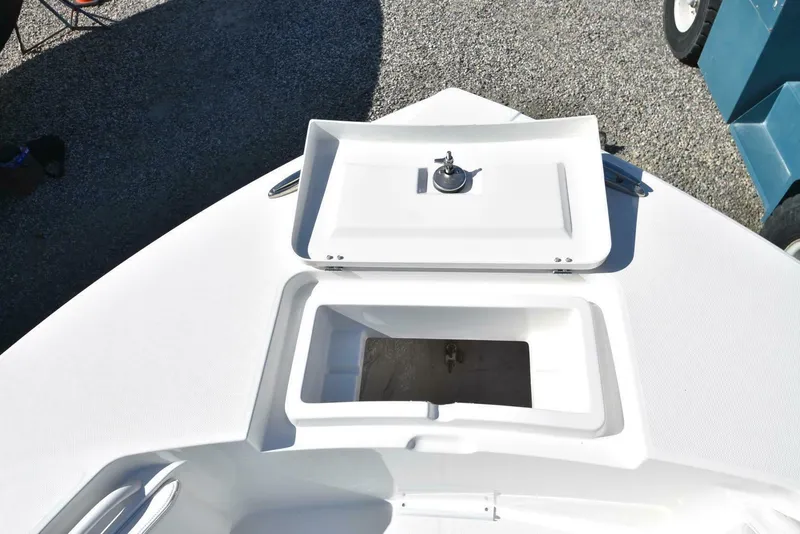 Slide: The Image of Regulator Marine 30XO 2023 - 5242052