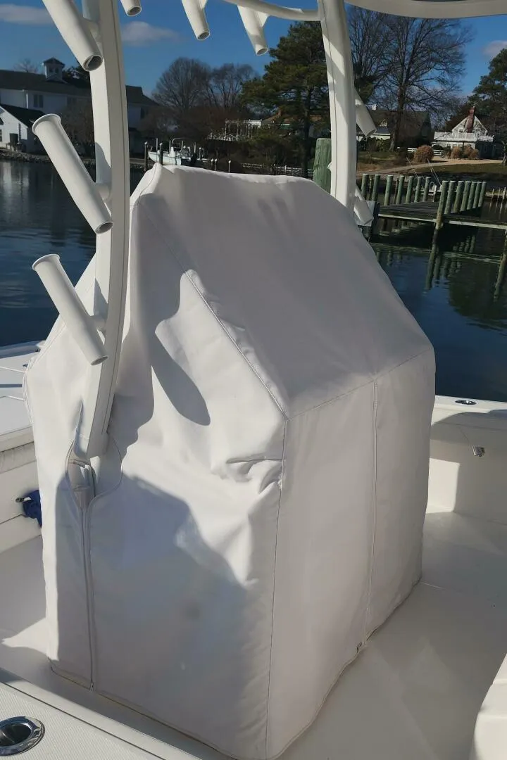 Slide: The Image of Regulator Marine 30XO 2023 - 5242083