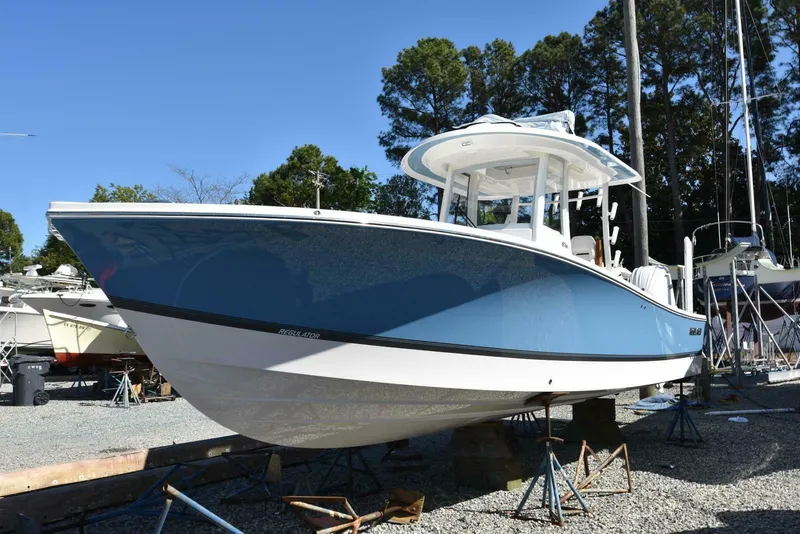 Slide: The Image of Regulator Marine 30XO 2023 - 5242062