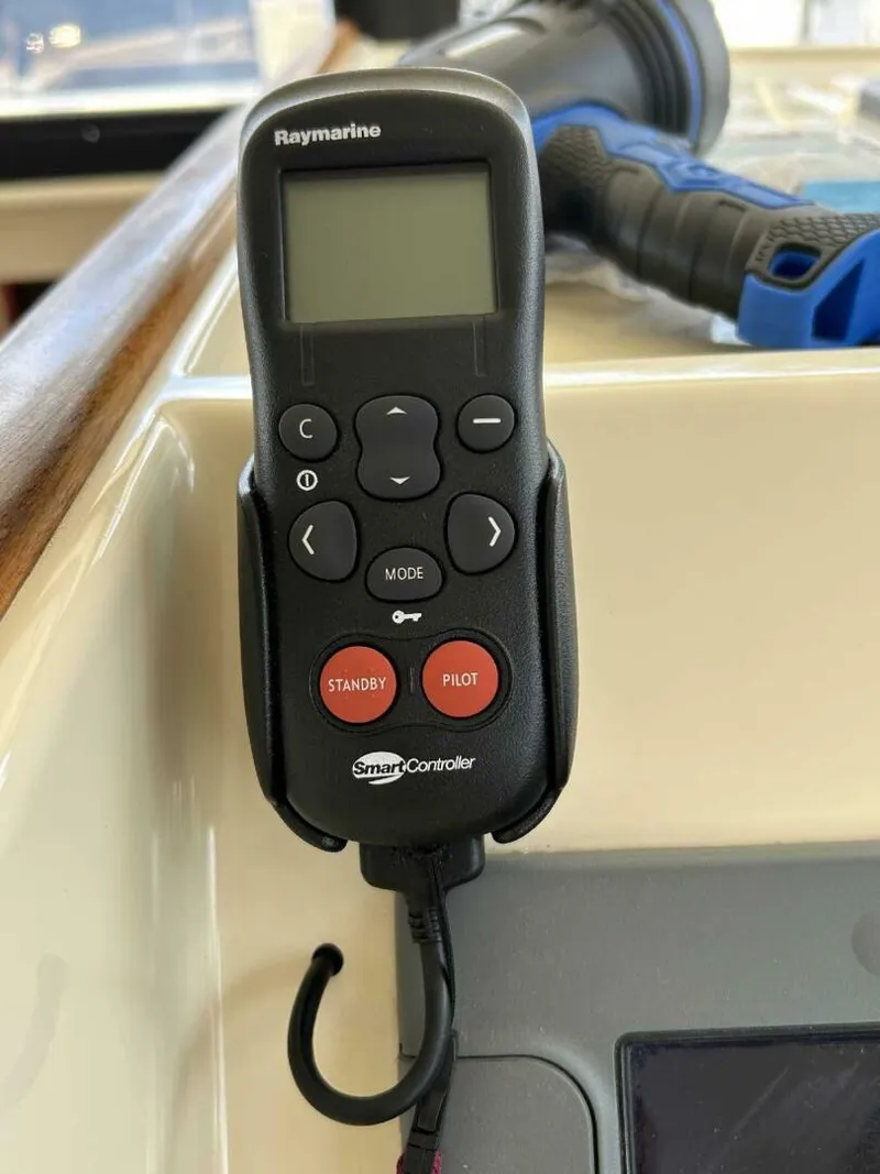 Slide: The Image of Auto Pilot Remote - 4329889