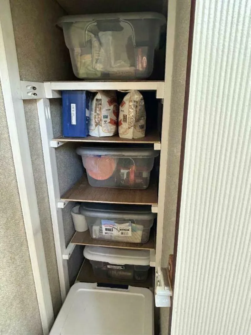 Slide: The Image of No Rush Storage Pantry - 4329999