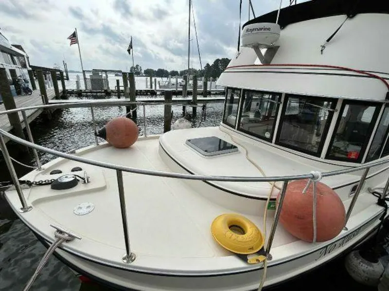 Slide: The Image of No Rush Fore Deck - 4329934