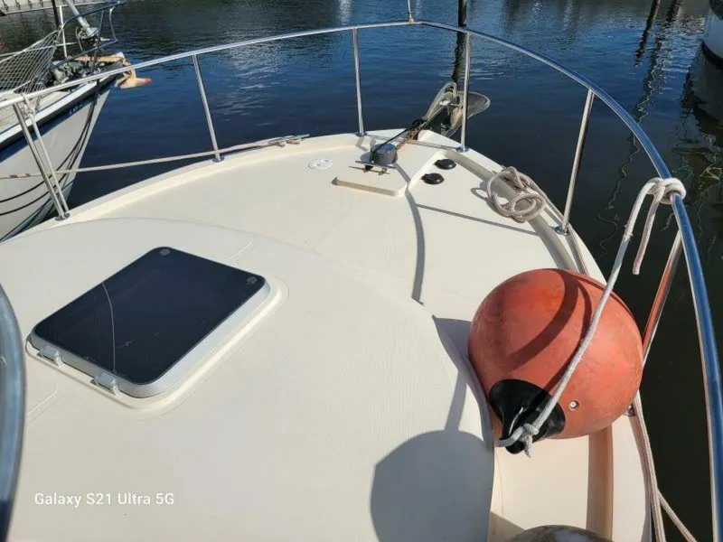 Slide: The Image of No Rush Foredeck - 4329936