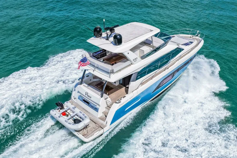 Slide: The Image of 2019 Prestige 630 Flybridge -Profile - 6095104