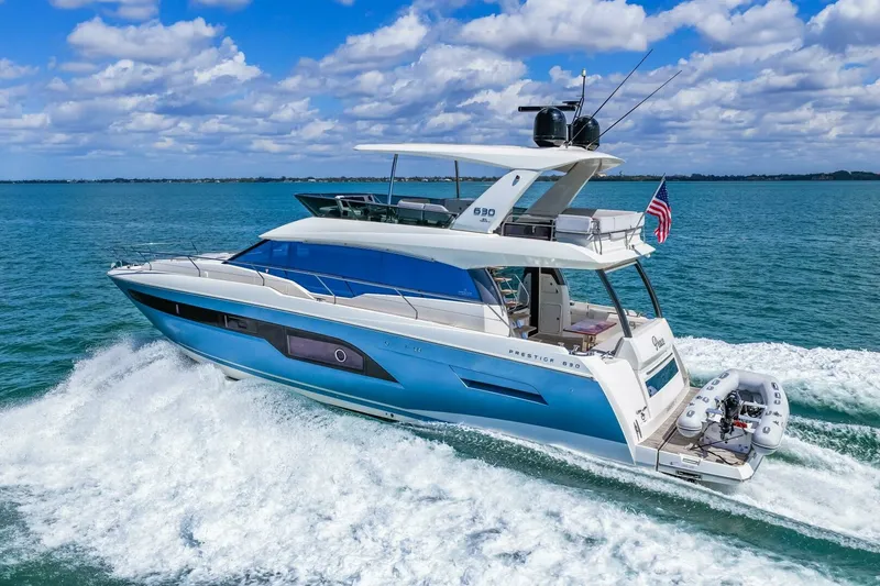 Slide: The Image of 2019 Prestige 630 Flybridge - Profile  - 6095109
