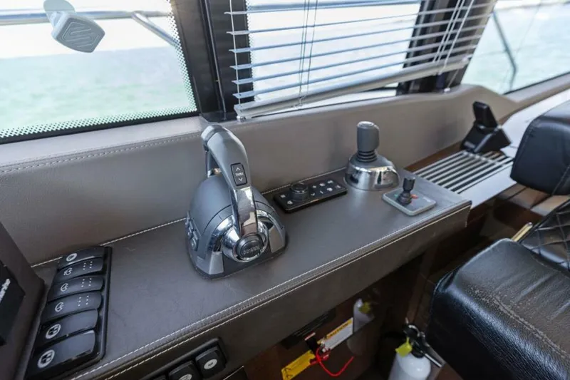 Slide: The Image of 2019 Prestige 63 Flybridge 'Peace' - 4327472