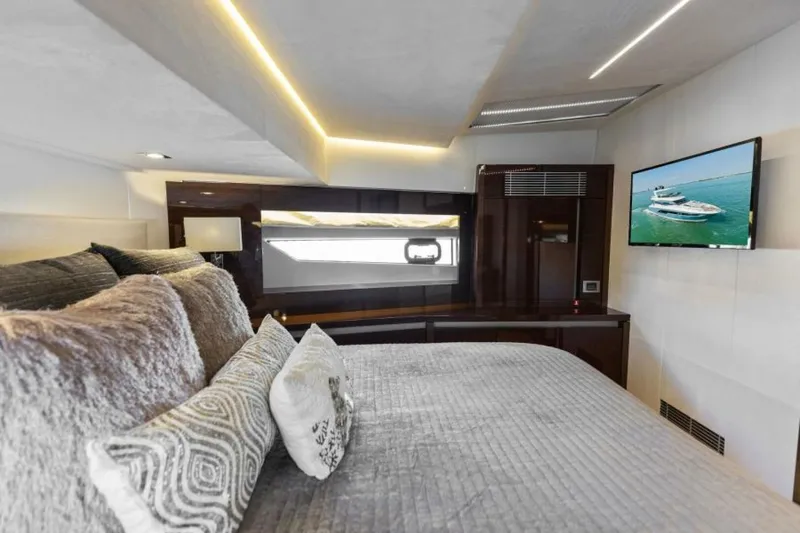 Slide: The Image of 2019 Prestige 63 Flybridge 'Peace' - 4327486