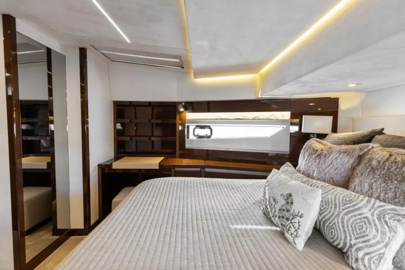 Slide: The Image of 2019 Prestige 63 Flybridge 'Peace' - 4327487