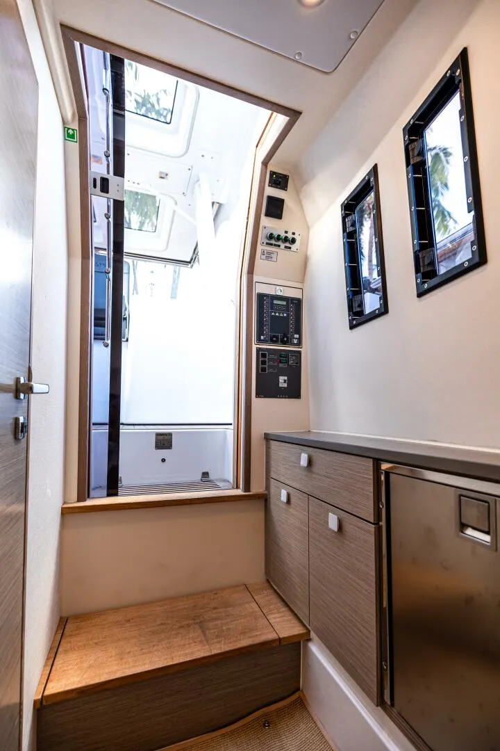 Slide: The Image of Cabin - 4328255