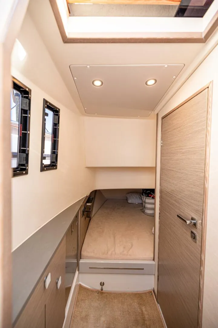 Slide: The Image of Cabin - 4328264