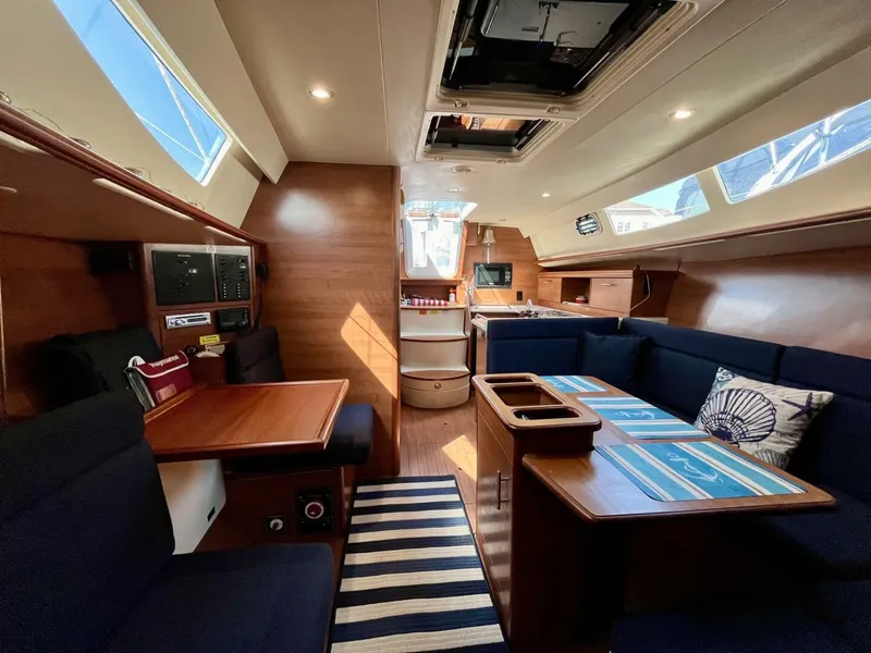 Slide: The Image of Marlow-Hunter 33 2012 - 4329166