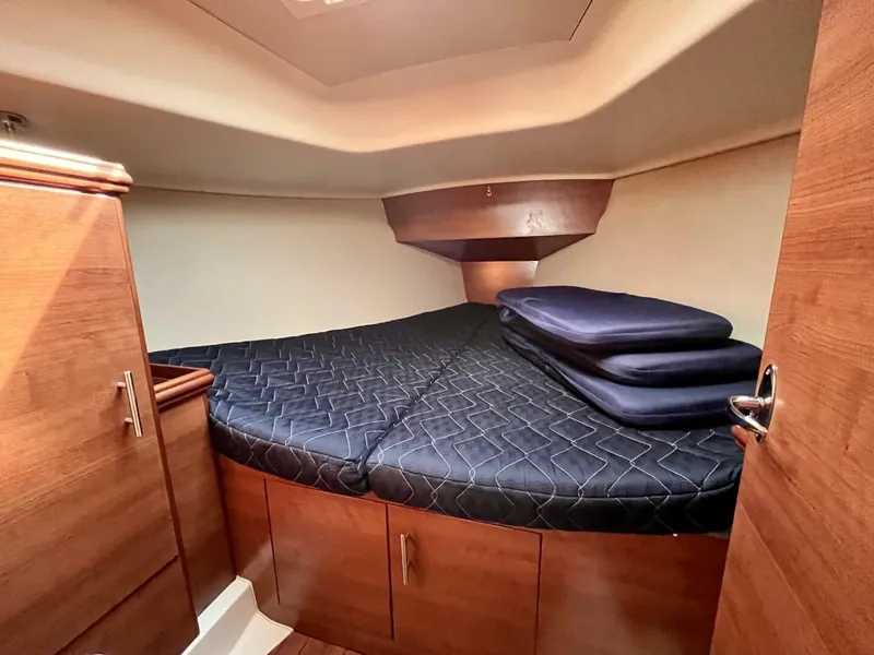 Slide: The Image of Marlow-Hunter 33 2012 - 4329169