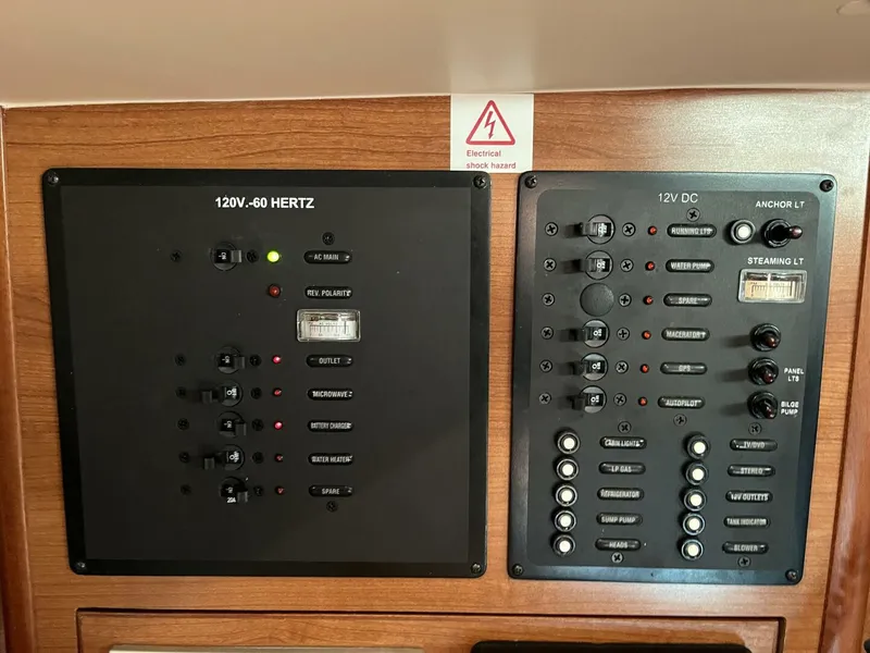 Slide: The Image of Marlow-Hunter 33 2012 - 4329174