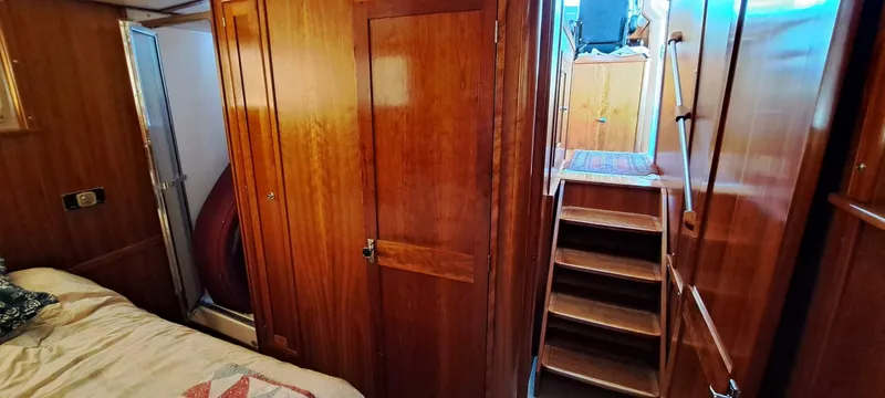 Slide: The Image of Aft stateroom - 4334492