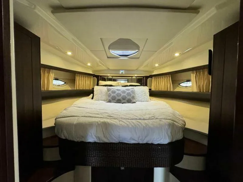 Slide: The Image of Monterey 400 Sport Yacht 2012 - 4329779