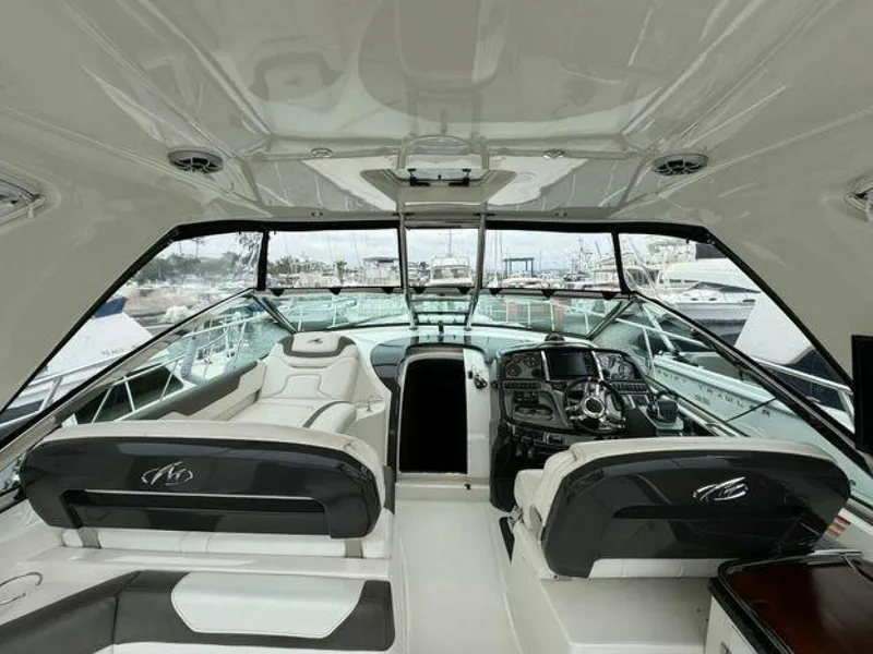 Slide: The Image of Monterey 400 Sport Yacht 2012 - 4329770