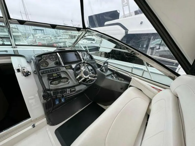 Slide: The Image of Monterey 400 Sport Yacht 2012 - 4329771