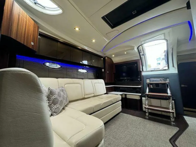 Slide: The Image of Monterey 400 Sport Yacht 2012 - 4329776