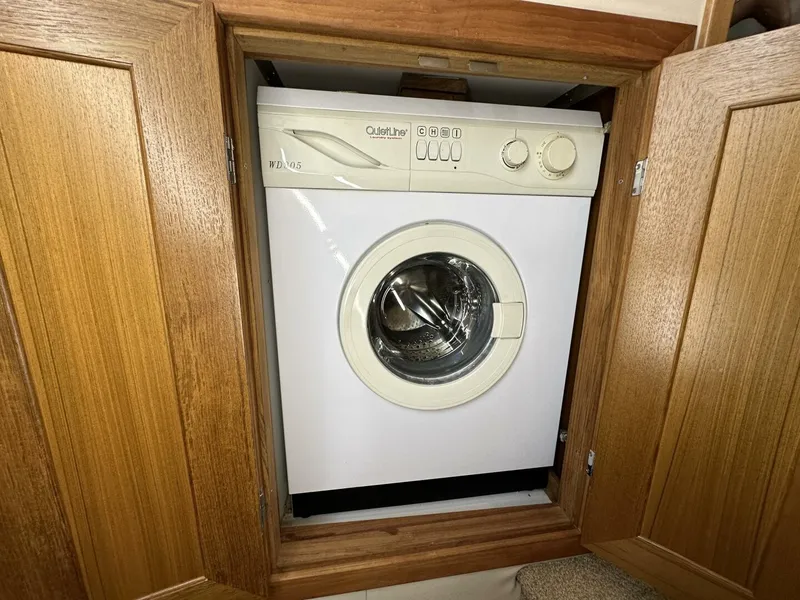 Slide: The Image of Bayliner 5288 2000 - 4487396