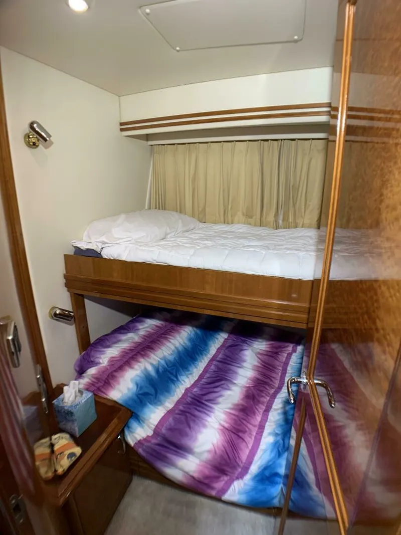 Slide: The Image of Carver Yachts 56 Voyager 2006 - 4330818