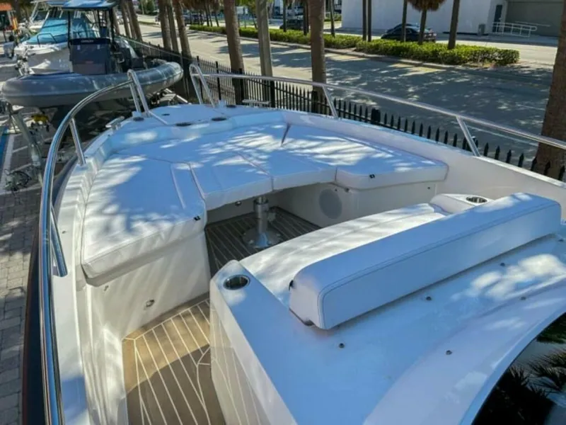 Slide: The Image of Windy SR28 CC 2024 - 4402406