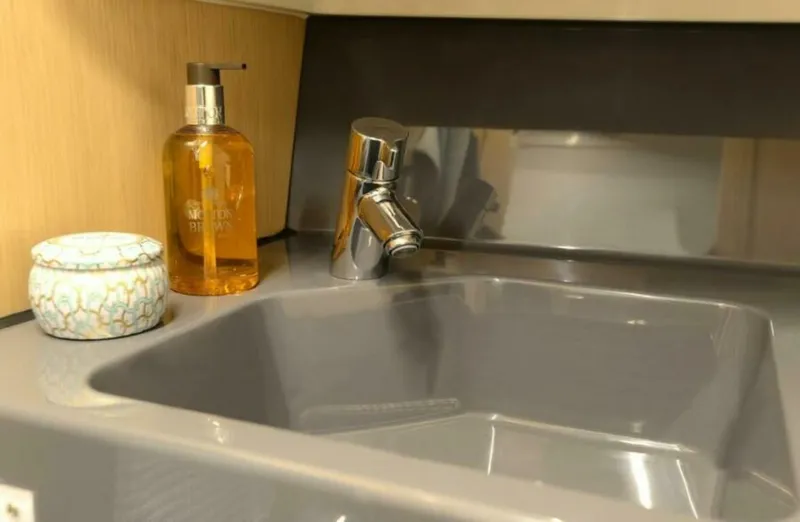 Slide: The Image of Windy SR28 CC 2024 - 4334945