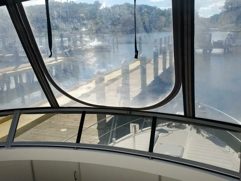 Slide: The Image of Carver Yachts 355 1996 - 4335280