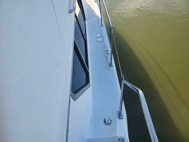 Slide: The Image of Carver Yachts 355 1996 - 4335282