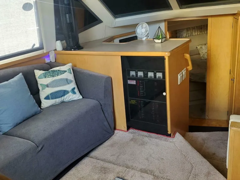 Slide: The Image of Carver Yachts 355 1996 - 4335288