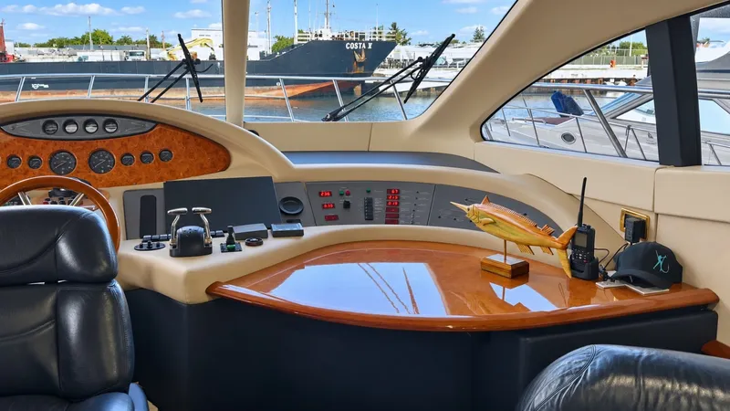 Slide: The Image of Azimut 62 2004 - 7663389