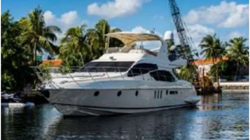 Slide: The Image of Azimut 62 2004 - 7663411