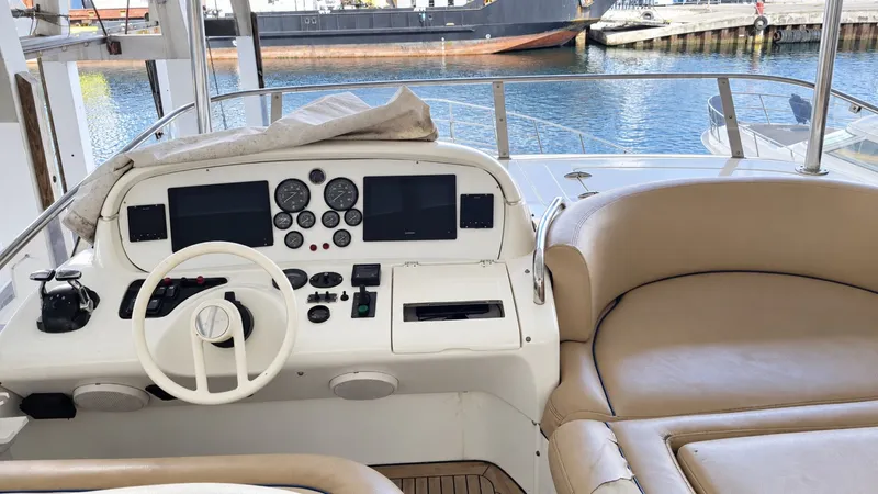 Slide: The Image of Azimut 62 2004 - 7663380