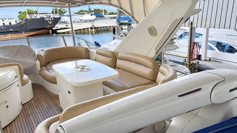 Slide: The Image of Azimut 62 2004 - 7663381