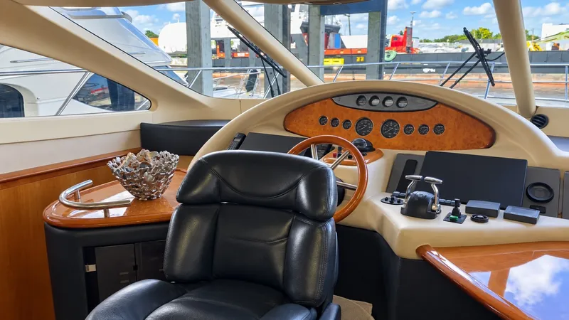 Slide: The Image of Azimut 62 2004 - 7663391