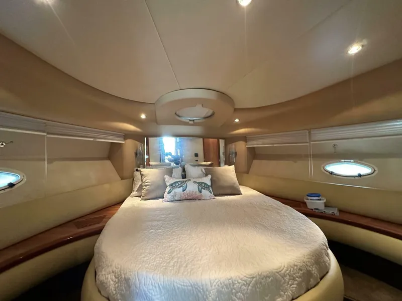 Slide: The Image of Azimut 42 2004 - 4336218
