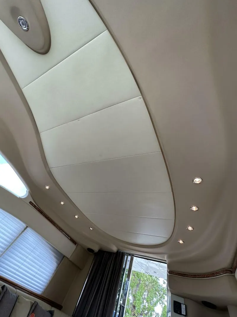 Slide: The Image of Azimut 42 2004 - 4336222