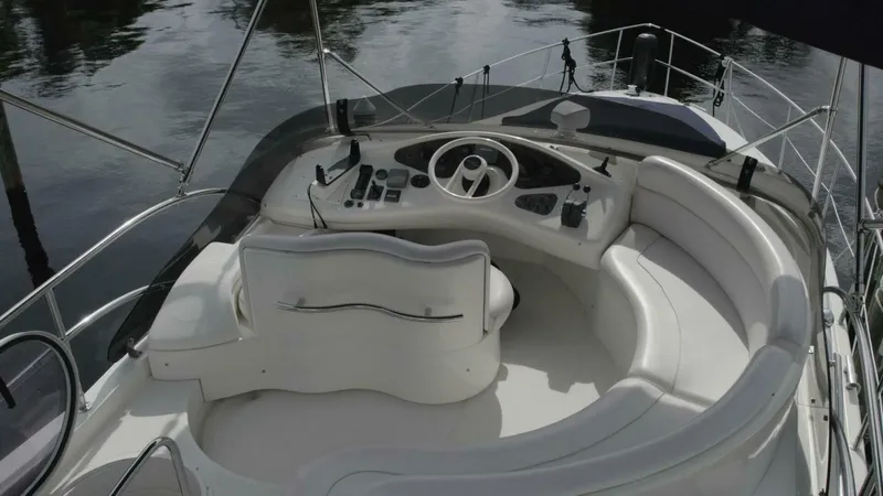Slide: The Image of Azimut 42 2004 - 4336233