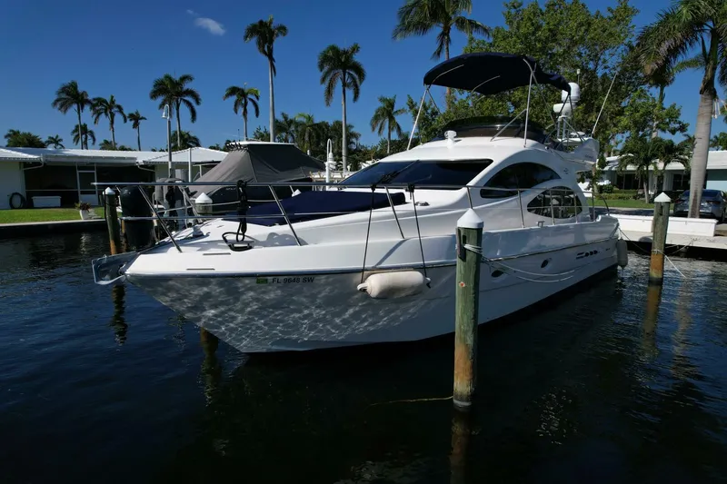 Slide: The Image of Azimut 42 2004 - 4336238