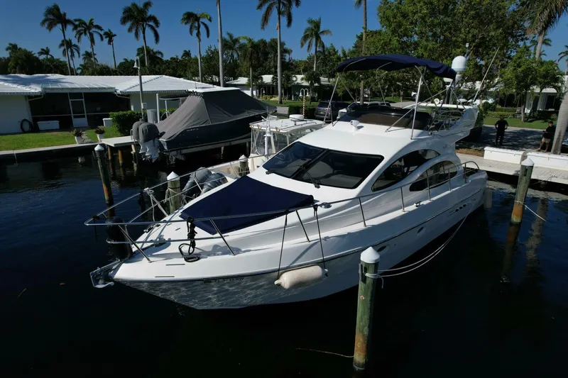 Slide: The Image of Azimut 42 2004 - 4336249
