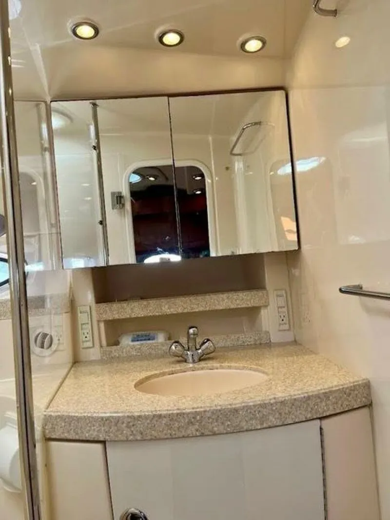 Slide: The Image of Regal 3560 Commodore 2005 - 4552254