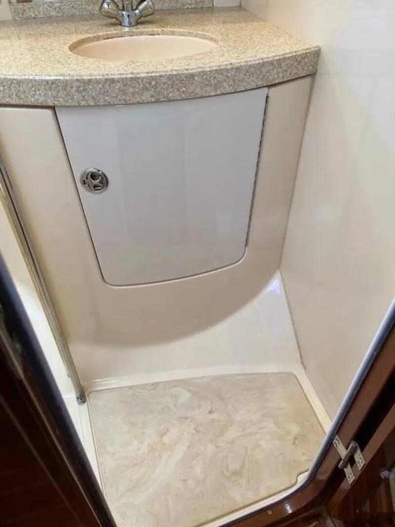 Slide: The Image of Regal 3560 Commodore 2005 - 4552253