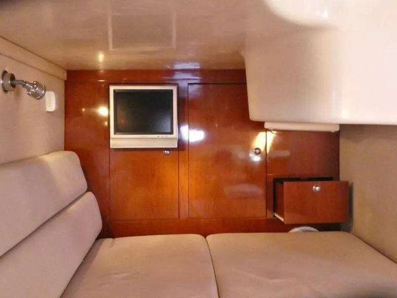 Slide: The Image of Regal 3560 Commodore 2005 - 4552266