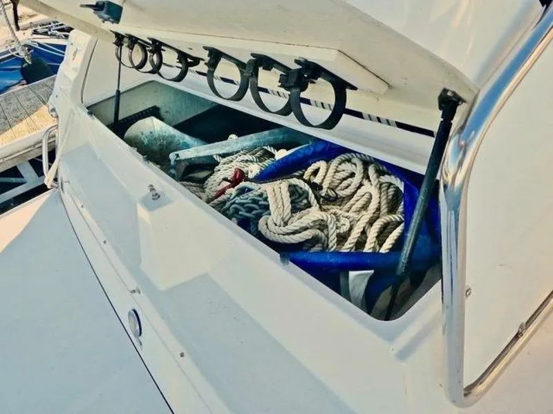 Slide: The Image of Regal 3560 Commodore 2005 - 4552275