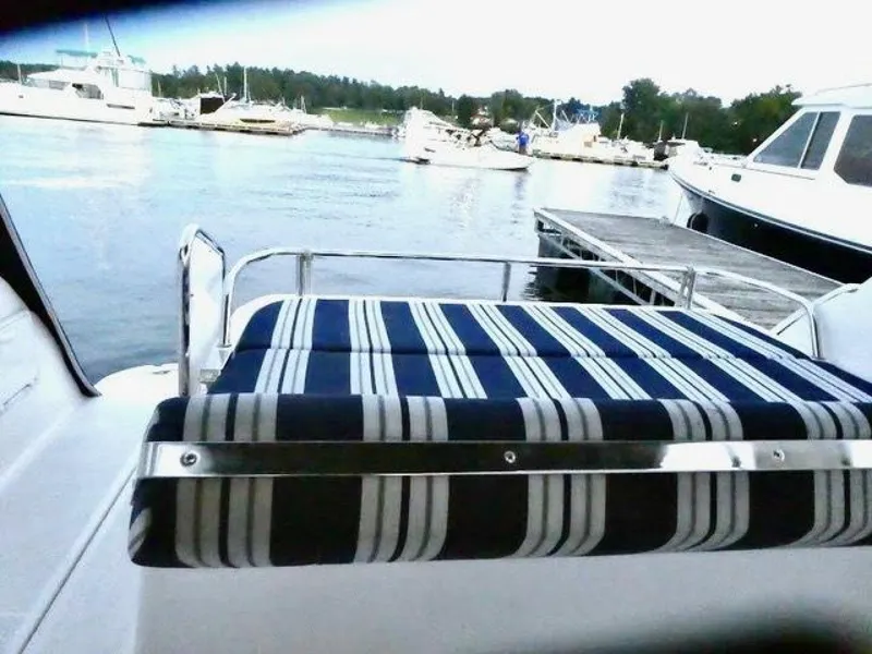 Slide: The Image of Regal 3560 Commodore 2005 - 4552277