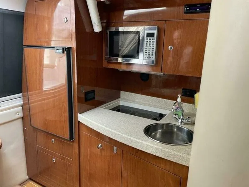 Slide: The Image of Regal 3560 Commodore 2005 - 4552256