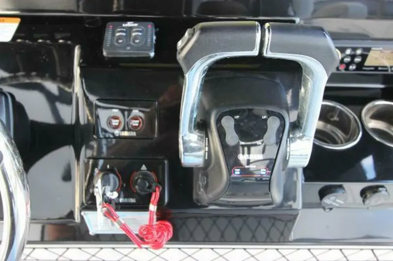 Slide: The Image of Wellcraft 302 Fisherman 2020 - 4340591